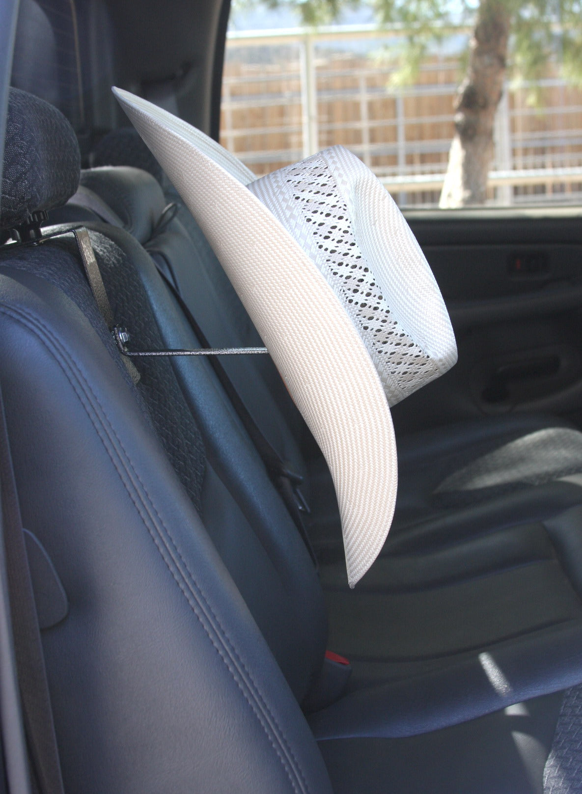 Lid Locker – Truck Mount: Premium Spring-Loaded Cowboy Hat Rack