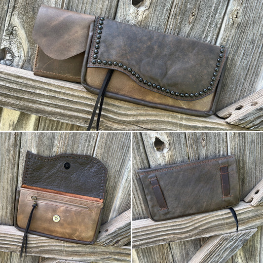 Hipster XL - Brown over sand with black spots