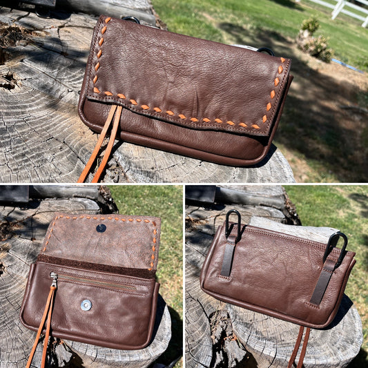 Hipster XL - Glovey chocolate with caramel buckstitch